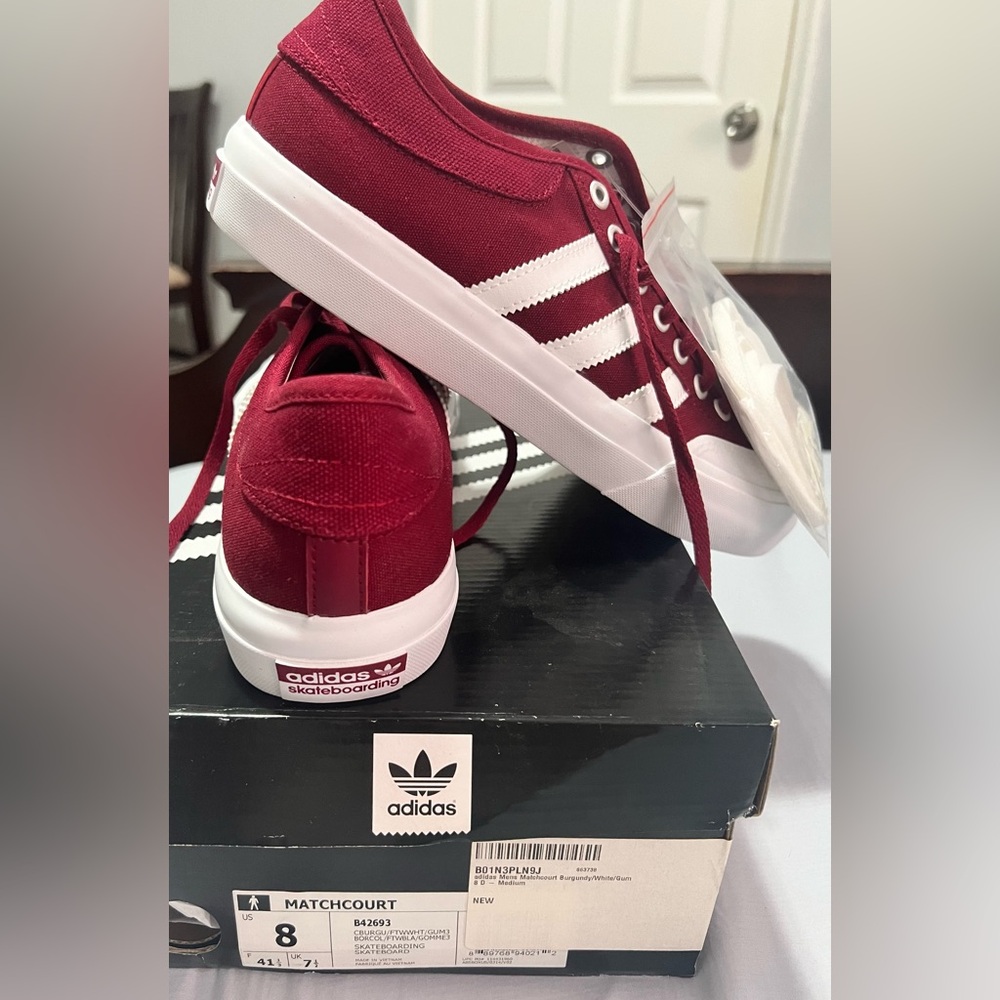 Adidas Match court - skateboarding - brand new size 8